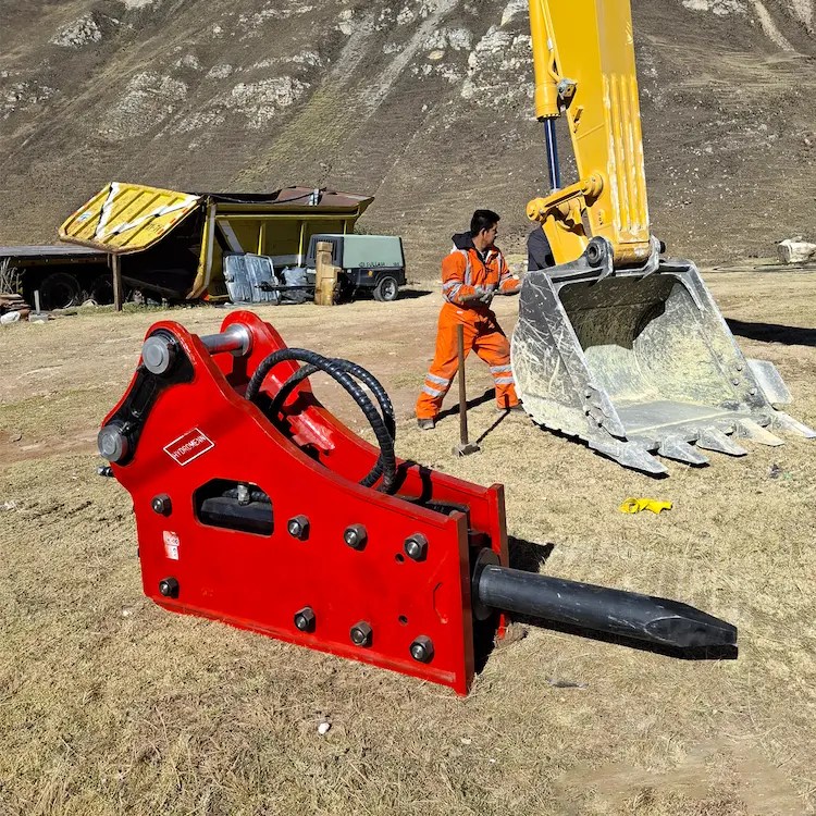 Aplicado en extracción de material, canteras y obras de infraestructura.